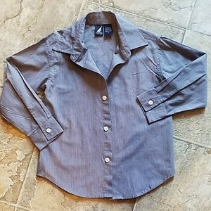 Boys size 5 Nautica button down shirt
